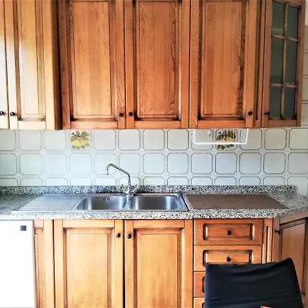 Mountain View Holidays In La Spezia Appartement