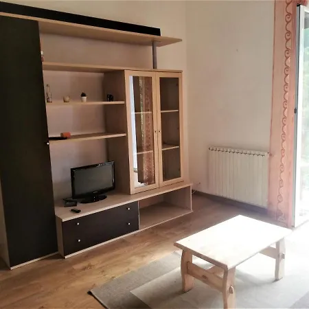 Mountain View Holidays In La Spezia Appartement